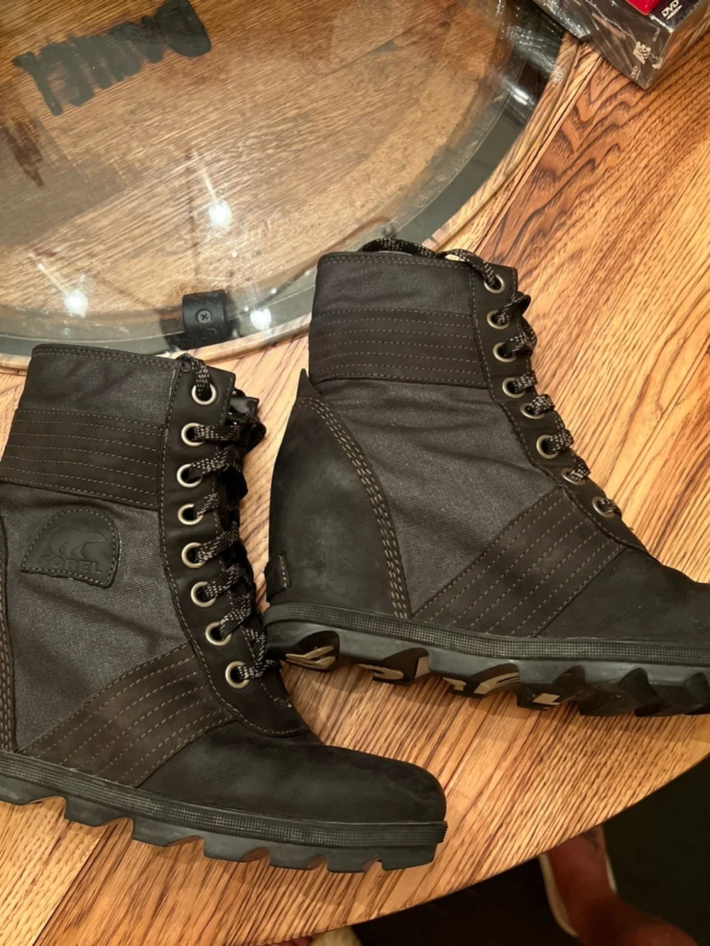 Sorel PDX Lace Up Wedge Boots Lexie Wedge 9.5 Black Leather waterproof